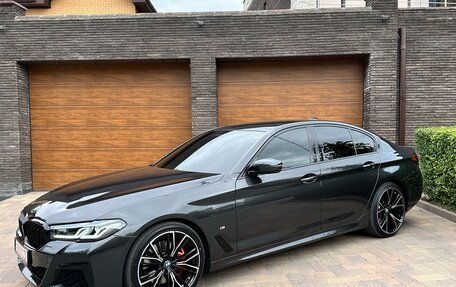 BMW 5 серия, 2020 год, 5 600 000 рублей, 6 фотография