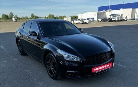 Infiniti Q70 I, 2016 год, 2 450 000 рублей, 2 фотография