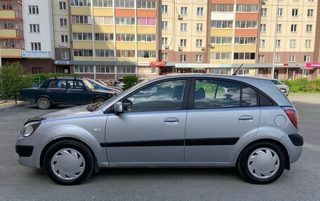 KIA Rio II, 2005 год, 429 000 рублей, 2 фотография