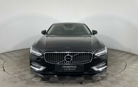 Volvo S90 II рестайлинг, 2017 год, 2 990 000 рублей, 2 фотография