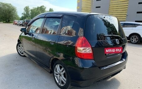 Honda Jazz I рестайлинг, 2008 год, 600 000 рублей, 4 фотография