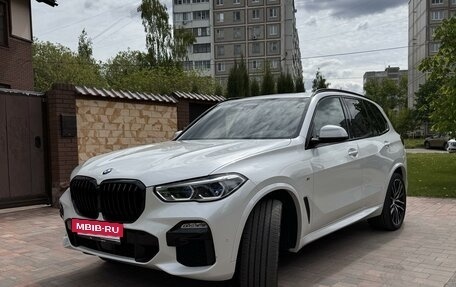BMW X5, 2021 год, 8 100 000 рублей, 2 фотография