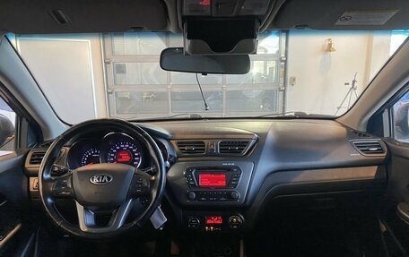 KIA Rio III рестайлинг, 2013 год, 835 000 рублей, 9 фотография