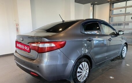 KIA Rio III рестайлинг, 2013 год, 835 000 рублей, 3 фотография