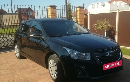 Chevrolet Cruze II, 2014 год, 945 000 рублей, 4 фотография