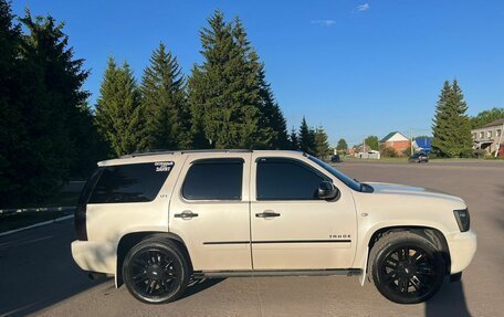 Chevrolet Tahoe III, 2012 год, 2 890 000 рублей, 5 фотография