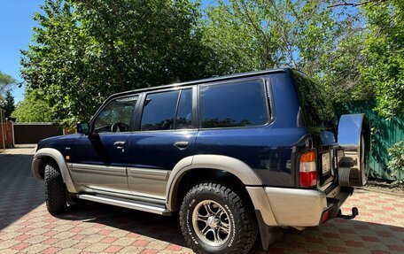 Nissan Patrol, 1999 год, 1 750 000 рублей, 5 фотография