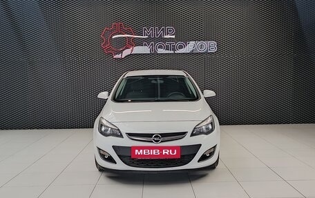 Opel Astra J, 2013 год, 780 000 рублей, 2 фотография