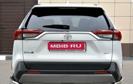 Toyota RAV4, 2020 год, 4 595 000 рублей, 6 фотография