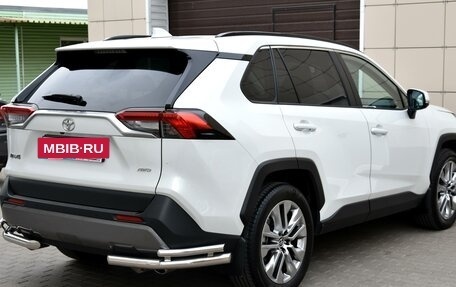 Toyota RAV4, 2020 год, 4 595 000 рублей, 8 фотография