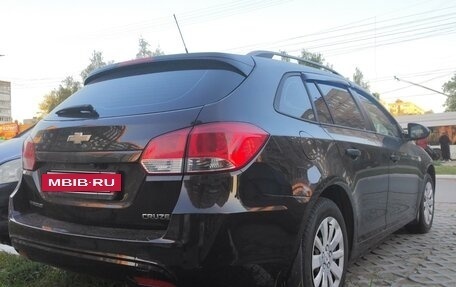 Chevrolet Cruze II, 2013 год, 830 000 рублей, 3 фотография