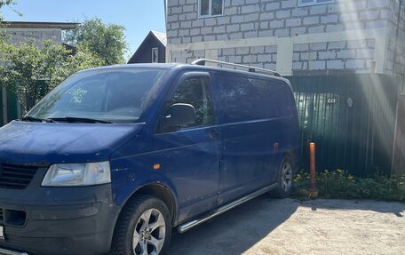 Volkswagen Transporter T5 рестайлинг, 2006 год, 1 150 000 рублей, 2 фотография