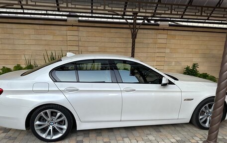 BMW 5 серия, 2013 год, 3 100 000 рублей, 2 фотография