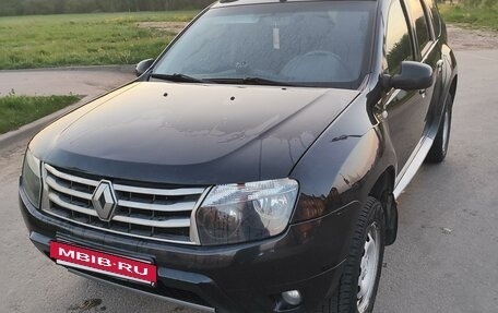 Renault Duster I рестайлинг, 2014 год, 950 000 рублей, 2 фотография