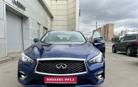 Infiniti Q50 I рестайлинг, 2017 год, 2 650 000 рублей, 2 фотография