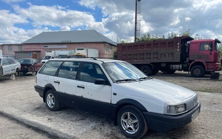 Volkswagen Passat B3, 1988 год, 260 000 рублей, 4 фотография