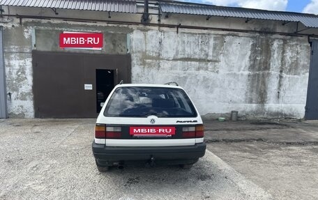 Volkswagen Passat B3, 1988 год, 260 000 рублей, 2 фотография