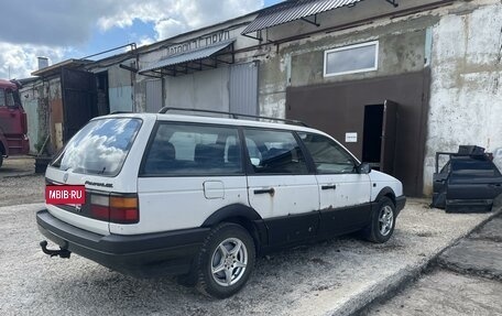 Volkswagen Passat B3, 1988 год, 260 000 рублей, 3 фотография