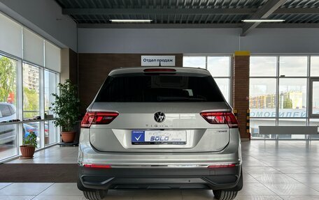 Volkswagen Tiguan II, 2021 год, 3 399 900 рублей, 5 фотография