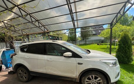 Ford Kuga III, 2018 год, 1 150 000 рублей, 2 фотография