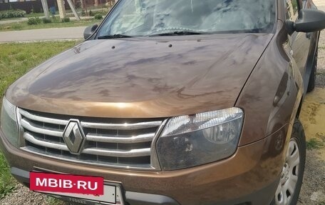 Renault Duster I рестайлинг, 2014 год, 1 120 000 рублей, 2 фотография