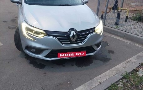 Renault Megane IV, 2018 год, 1 700 000 рублей, 4 фотография