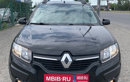Renault Sandero II рестайлинг, 2018 год, 1 295 000 рублей, 2 фотография