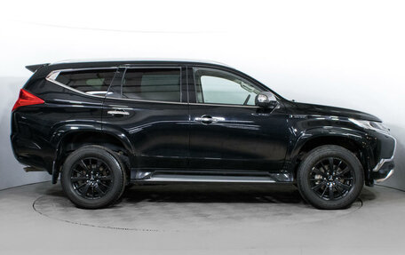 Mitsubishi Pajero Sport III рестайлинг, 2019 год, 3 489 000 рублей, 4 фотография