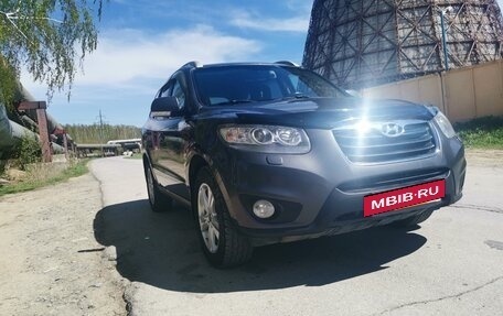 Hyundai Santa Fe III рестайлинг, 2010 год, 1 500 000 рублей, 2 фотография