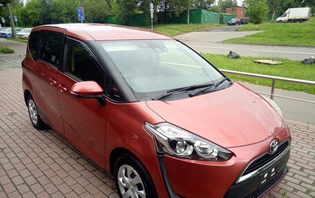 Toyota Sienta II, 2017 год, 1 510 000 рублей, 3 фотография