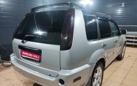 Nissan X-Trail, 2005 год, 670 000 рублей, 3 фотография