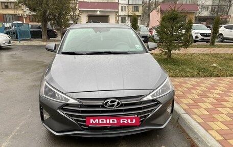 Hyundai Elantra VI рестайлинг, 2018 год, 1 530 000 рублей, 3 фотография