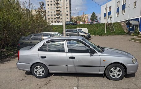 Hyundai Accent II, 2004 год, 385 000 рублей, 2 фотография