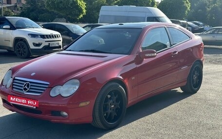 Mercedes-Benz C-Класс, 2003 год, 700 000 рублей, 2 фотография