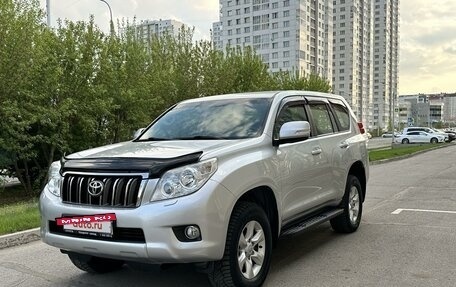 Toyota Land Cruiser Prado 150 рестайлинг 2, 2010 год, 3 120 000 рублей, 3 фотография