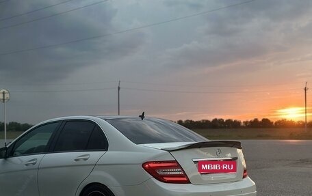 Mercedes-Benz C-Класс, 2011 год, 1 555 000 рублей, 2 фотография