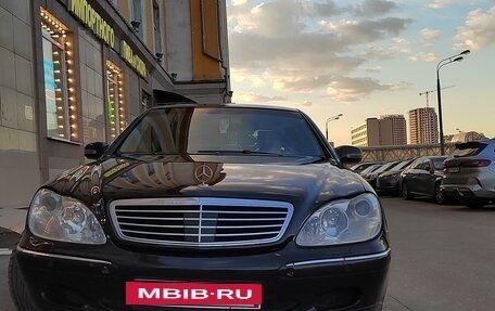 Mercedes-Benz S-Класс, 2001 год, 650 000 рублей, 2 фотография