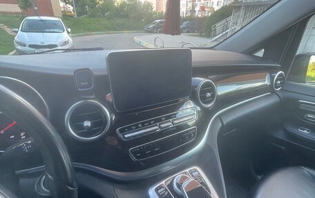 Mercedes-Benz V-Класс, 2016 год, 4 500 000 рублей, 2 фотография