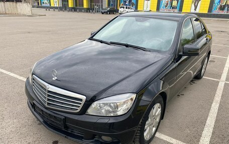 Mercedes-Benz C-Класс, 2008 год, 950 000 рублей, 3 фотография