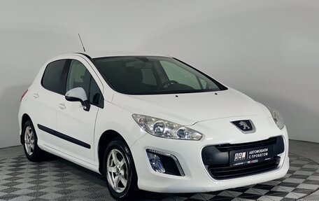 Peugeot 308 II, 2011 год, 799 000 рублей, 3 фотография