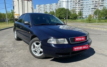 Audi A4, 1997 год, 325 000 рублей, 3 фотография