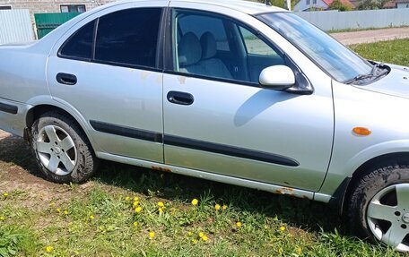 Nissan Almera, 2002 год, 230 000 рублей, 3 фотография