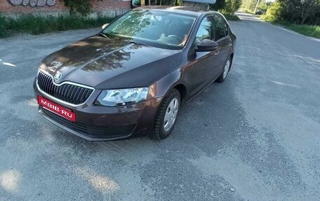 Skoda Octavia, 2014 год, 1 450 000 рублей, 2 фотография