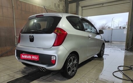 KIA Picanto II, 2011 год, 6 фотография