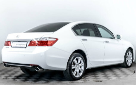 Honda Accord IX рестайлинг, 2013 год, 1 638 000 рублей, 4 фотография