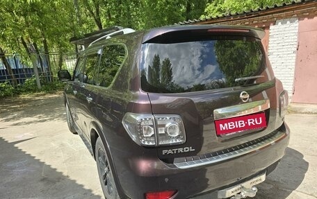 Nissan Patrol, 2011 год, 2 500 000 рублей, 2 фотография