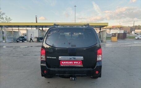 Nissan Pathfinder, 2005 год, 1 050 000 рублей, 4 фотография