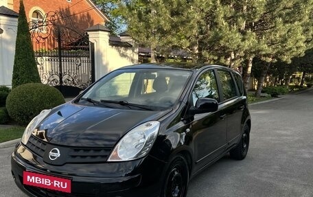 Nissan Note II рестайлинг, 2007 год, 640 000 рублей, 2 фотография