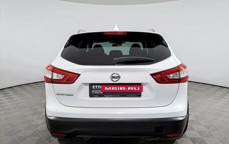 Nissan Qashqai, 2017 год, 2 585 000 рублей, 6 фотография