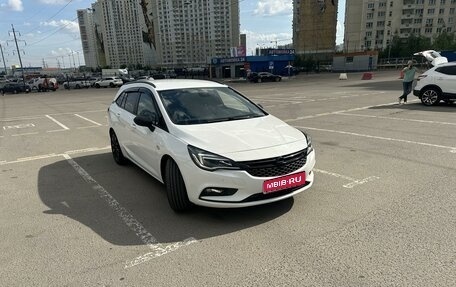 Opel Astra K, 2017 год, 1 450 000 рублей, 1 фотография